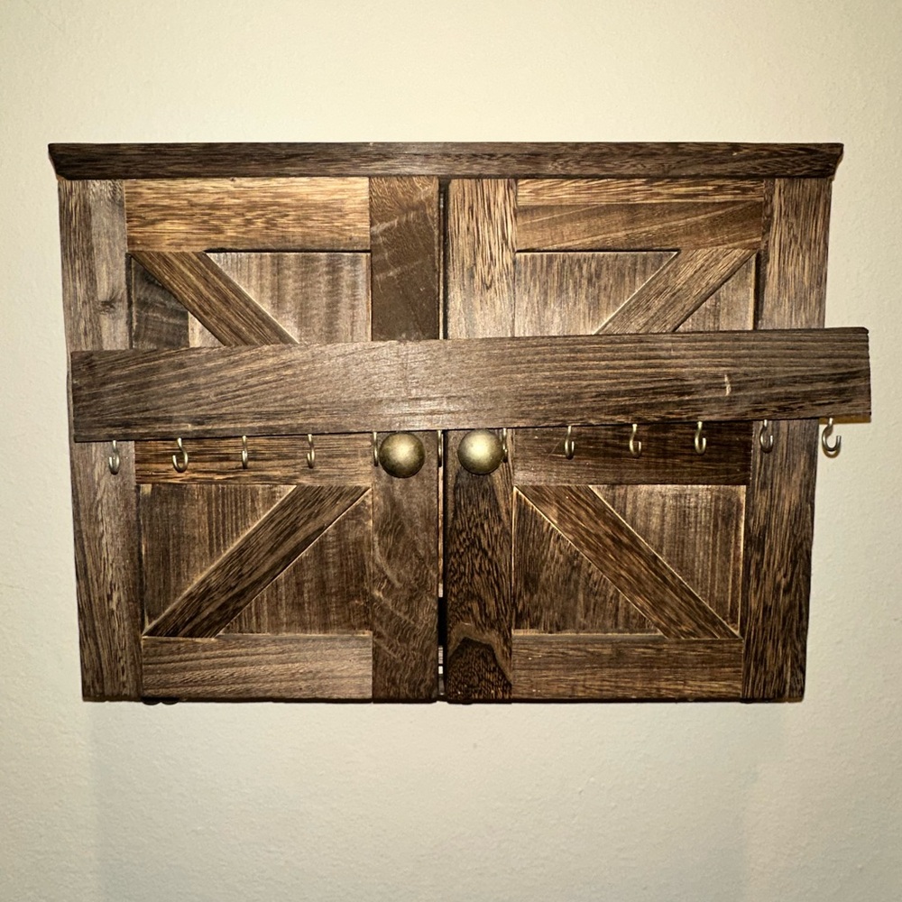 Rustic Brown Wall-Mounted Jewelry Organizer